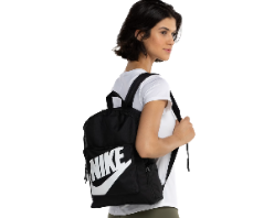 Mochilas Nike com 30% OFF