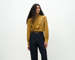 Até 60% OFF + 20% OFF extra em seleção de jeans