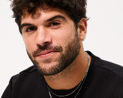 Até 50% OFF + 20% OFF extra em toda a seleção masculina